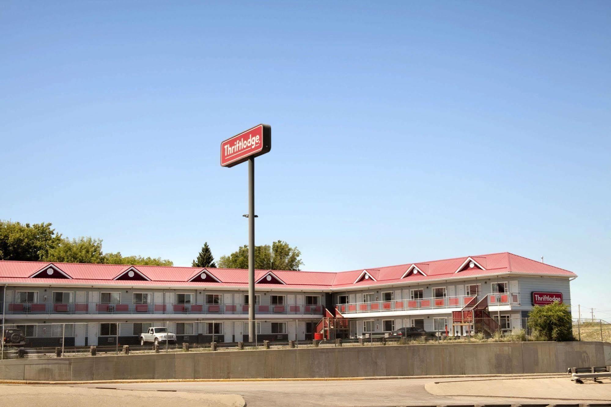 Thriftlodge Саскатун Экстерьер фото